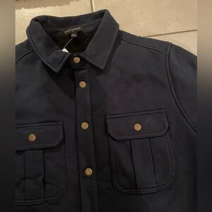 Banana Republic Men’s Medium Navy fleece lined jacket. New!